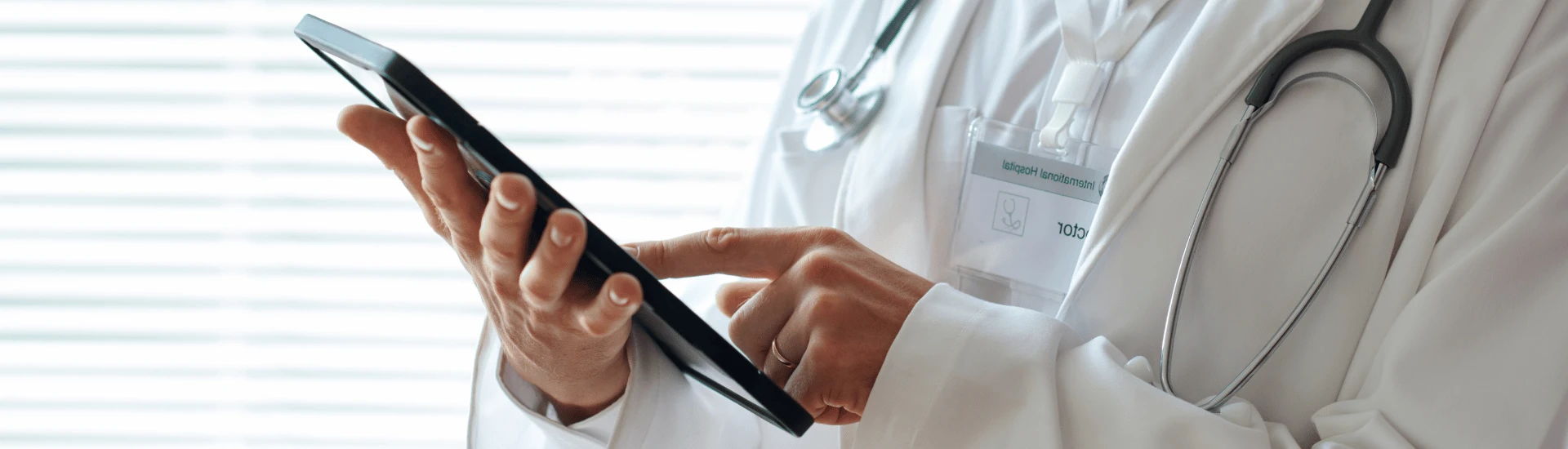Como funciona a telemedicina: amplie o atendimento sem perder a qualidade Veja como funciona a telemedicina e como garantir qualidade e segurança no atendimento remoto.